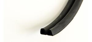 Уплотнитель SD-55 21х17мм черный 50м.