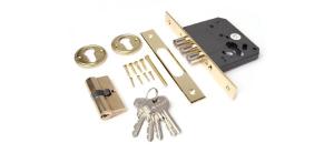 Замок врезной Apecs 91/60-G