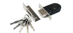 Замок врезной Apecs 90К -CR