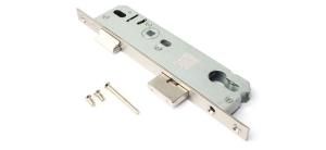 Замок врезной Apecs 7000-30-Ni